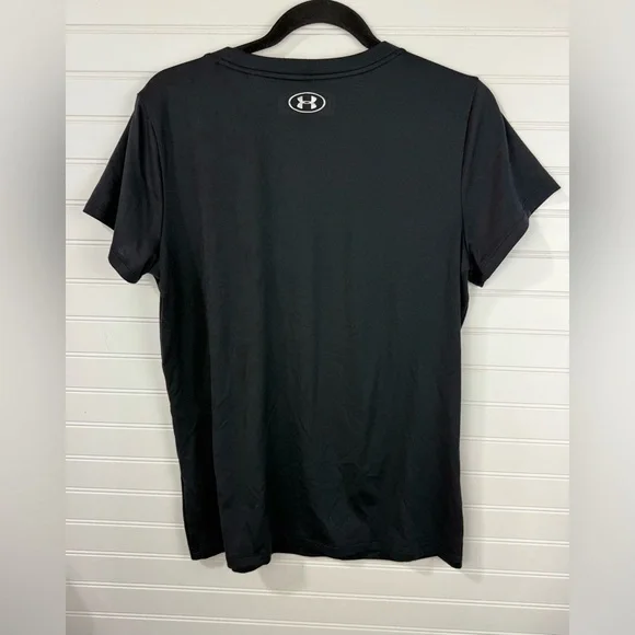 Under Armour women’s black & pink loose fit heat gear athletic top. Size Large - Picture 3 of 3